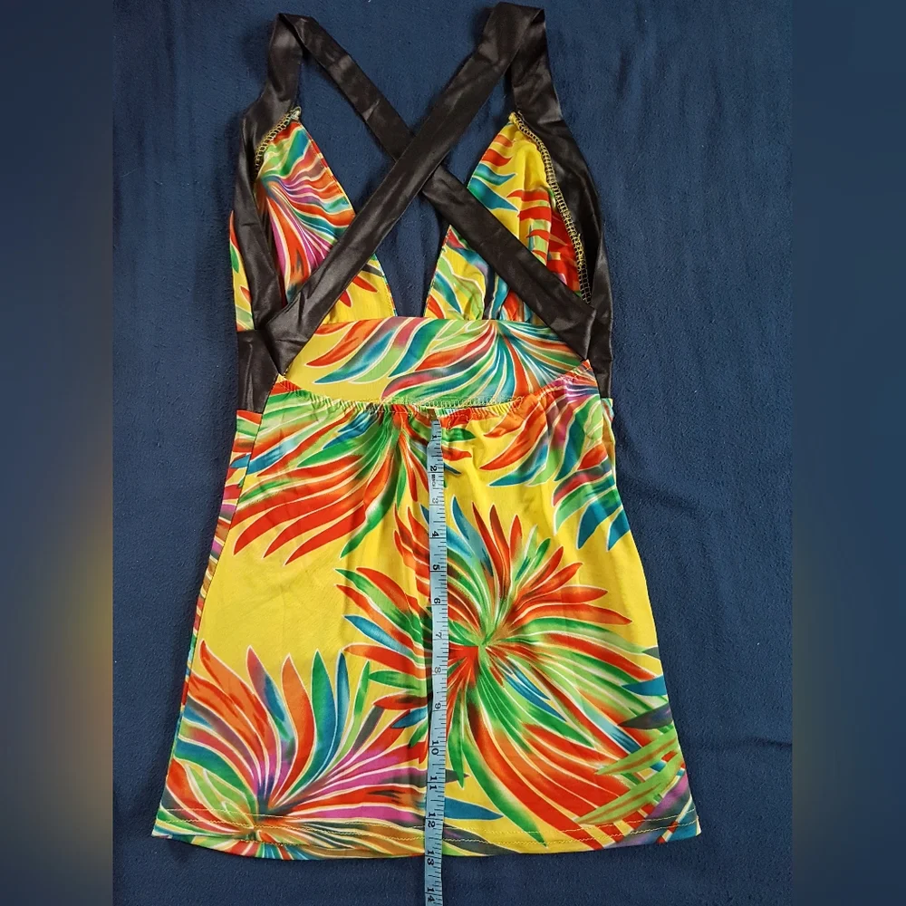 Halter top - Picture 3 of 5